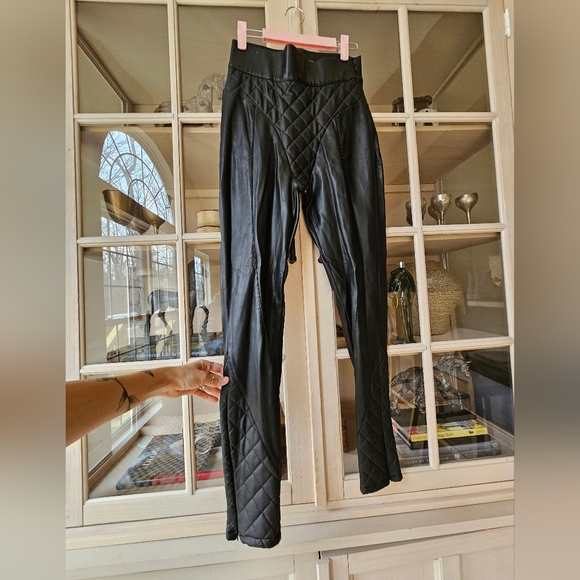 Maniere De Voir Quilted Leather Pants US 8 High Waist Gothcore Moto Leggings - Picture 8 of 14